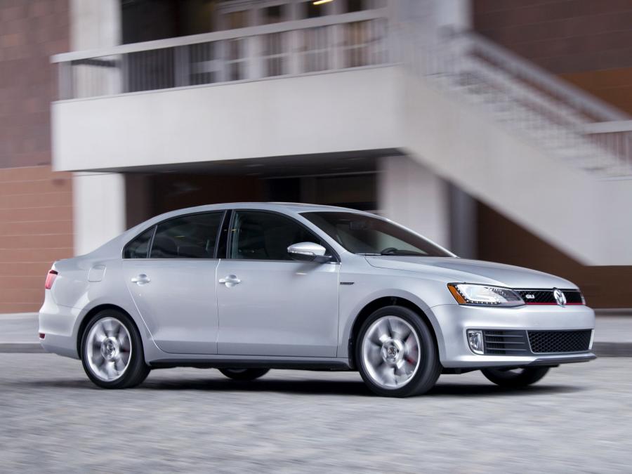  Volkswagen Jetta GLI Edition 30 2014 года  (фото 6 из 8)